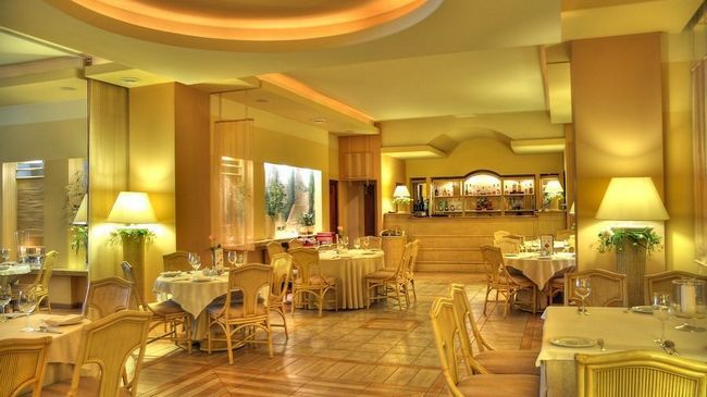 Hotel Komeda Ostrow Wielkopolski Restaurant photo